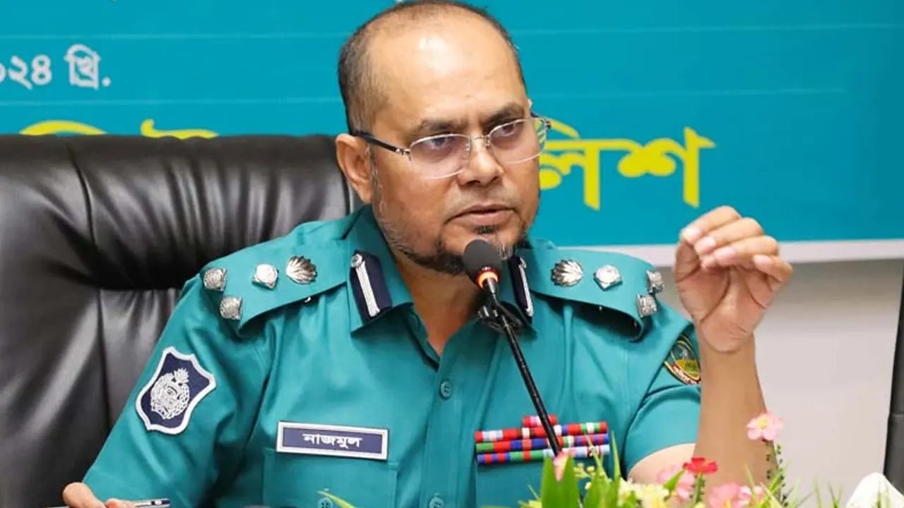 নাজমুল করিমকে গাজীপুর মহানগর পুলিশ কমিশনারের দায়িত্ব থেকে অব্যাহতি